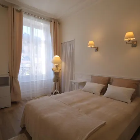 Apartment Magnifique T2 Avec Wifi En Centre, 1 Chambre, 3 Etoiles - Fr-1-608-85 *
